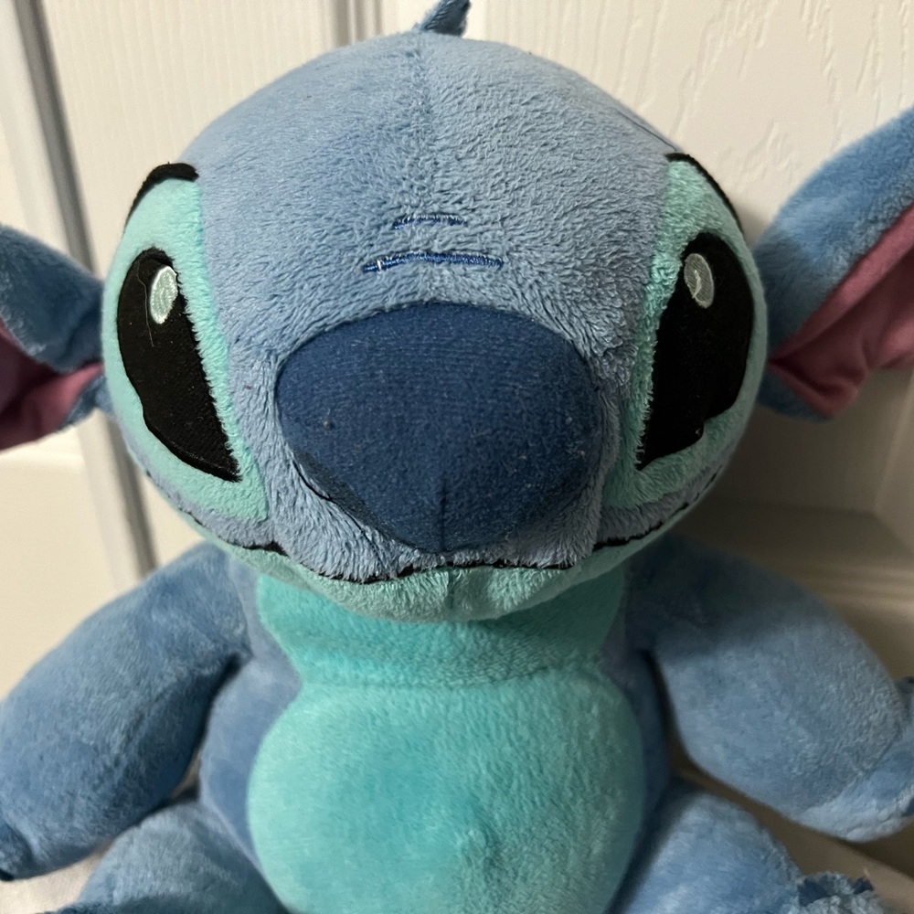 Stitch - Picture 2 of 4